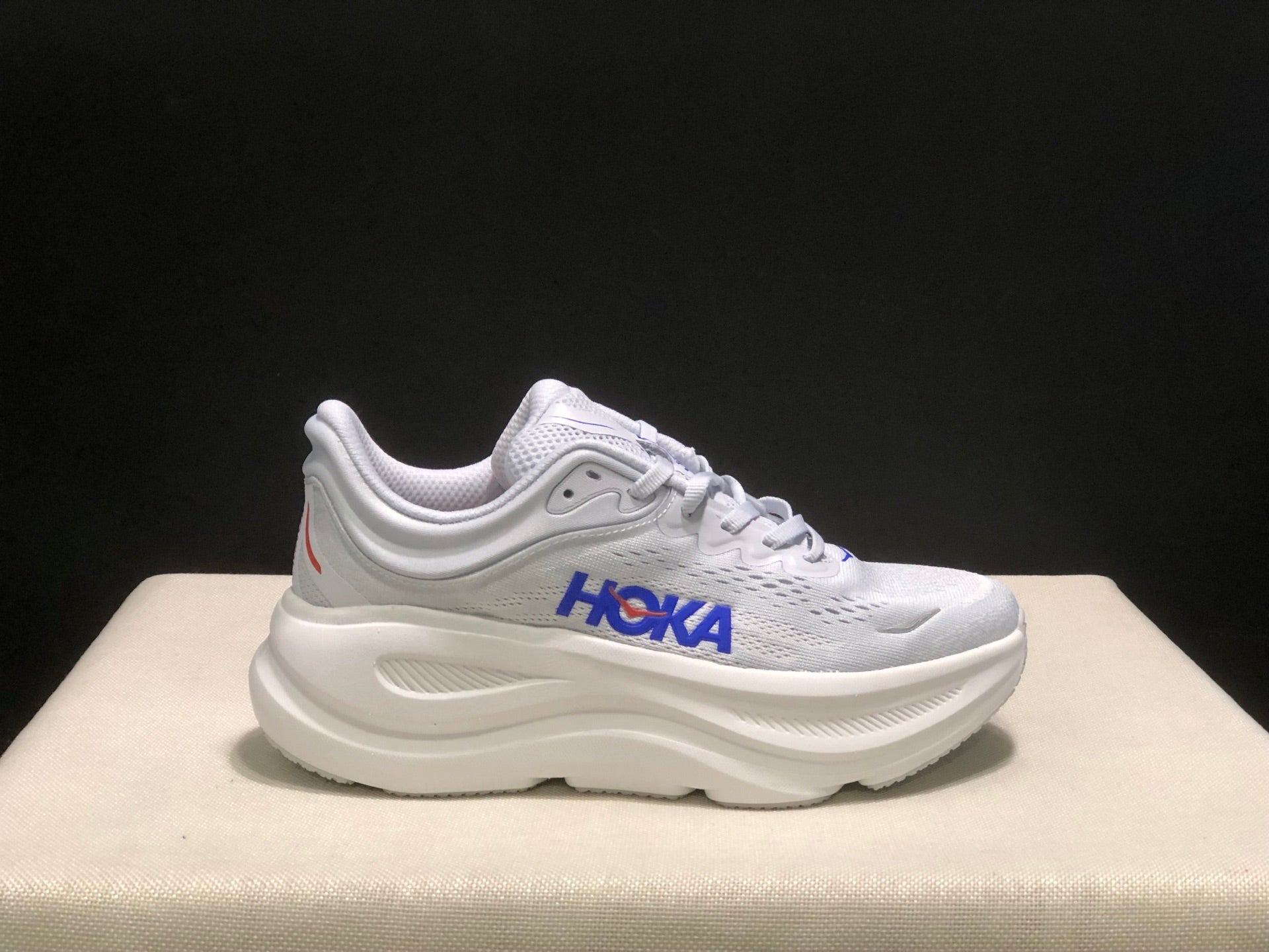 HOKA