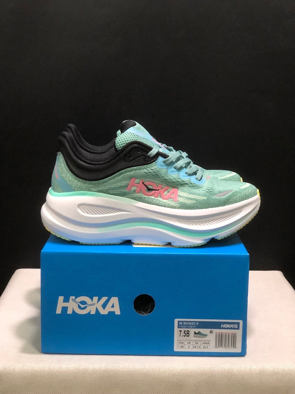 HOKA ONE ONE Bondi 9