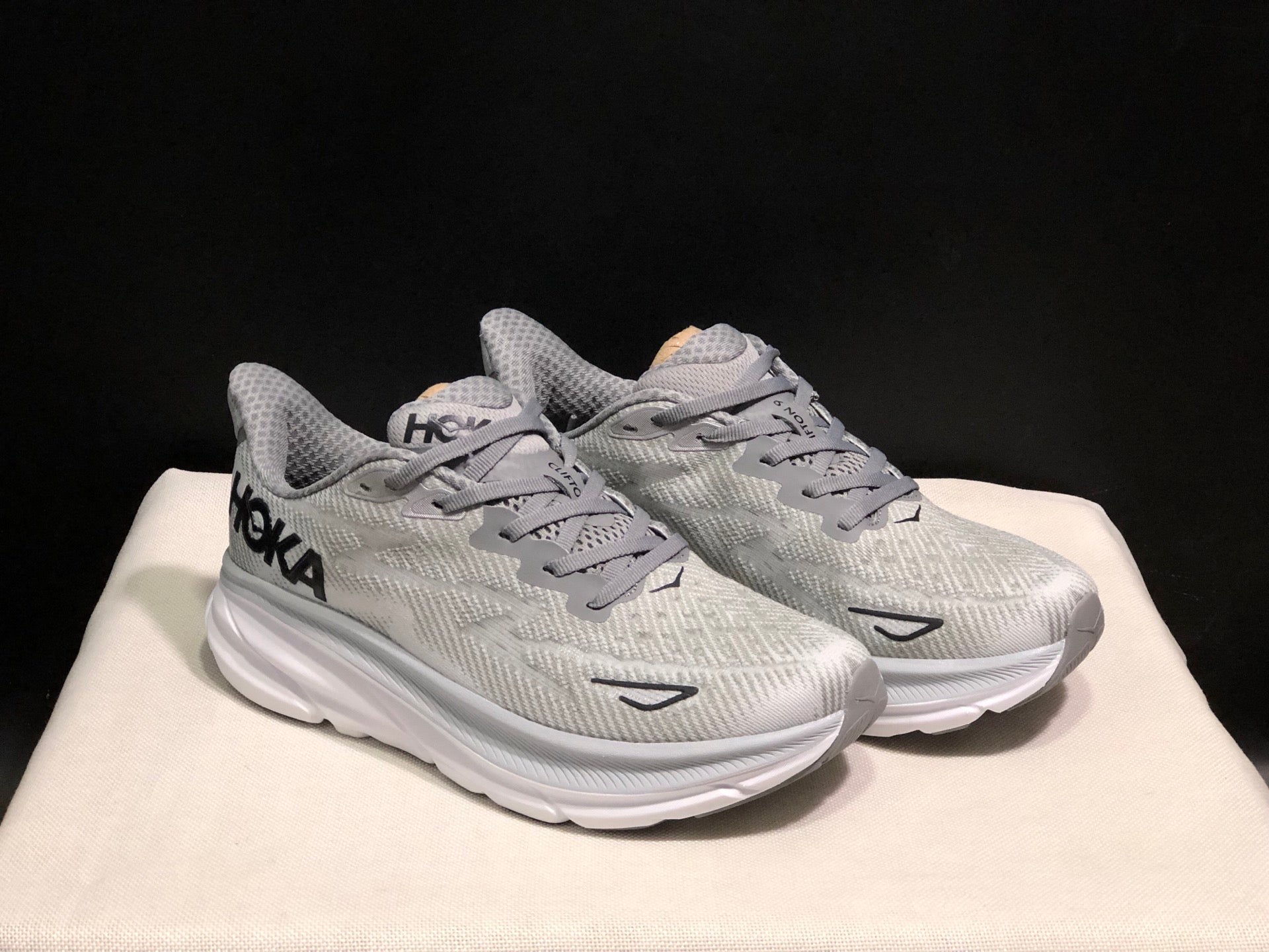 HOKA ONE ONE Clifton 9